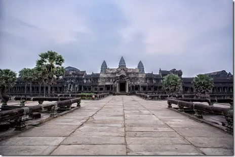 The Majestic Angkor Wat & Surroundings