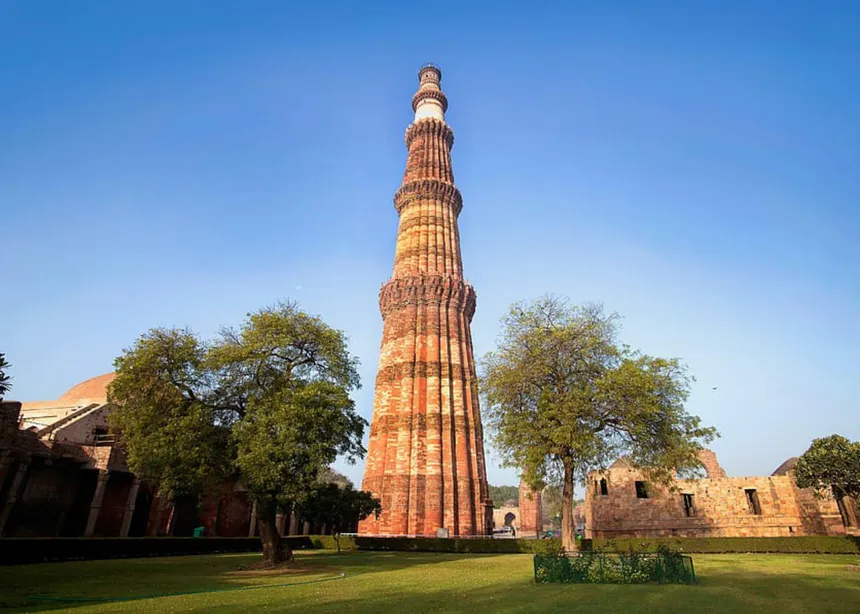 Qutub Minar UNESCO Victory Tower Delhi