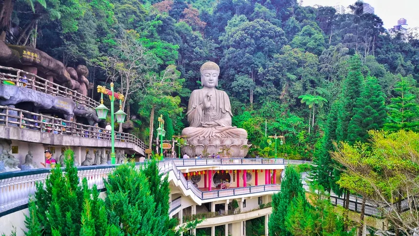 Genting Highlands & Batu Caves Adventure